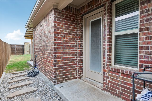 2205 Feeder Way, Royse City, TX 75189