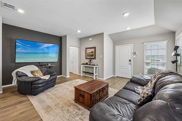 2205 Feeder Way, Royse City, TX 75189