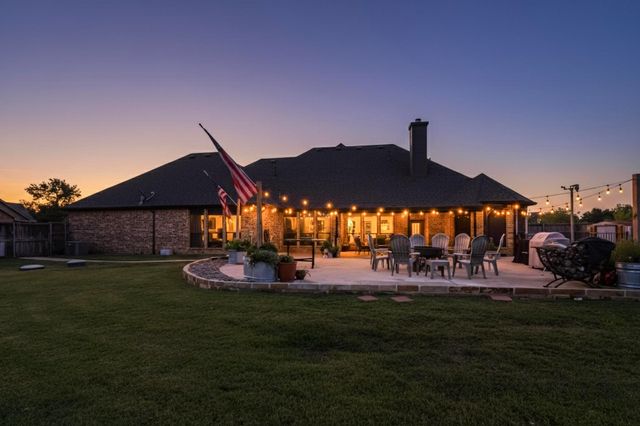 18209 Langford Lane, Talty, TX 75126