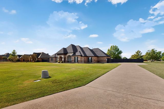 18209 Langford Lane, Talty, TX 75126
