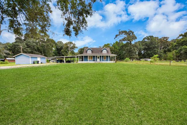 1054 County Road 650, Dayton, TX 77535
