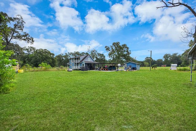 1054 County Road 650, Dayton, TX 77535