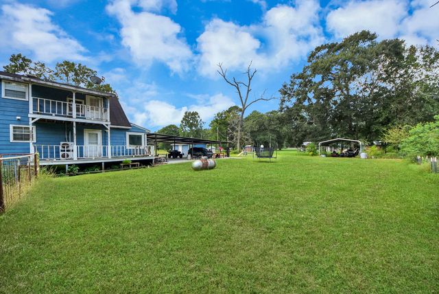 1054 County Road 650, Dayton, TX 77535