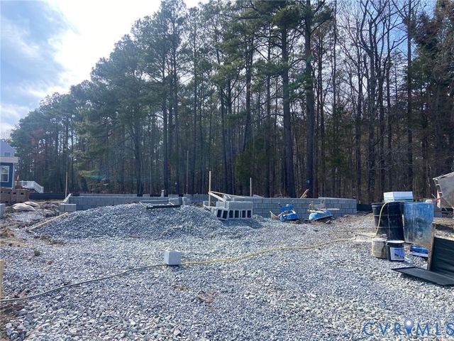 2605 Forget Me Not Ln, Glen Allen, VA 23060