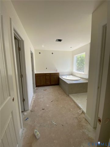 2605 Forget Me Not Ln, Glen Allen, VA 23060