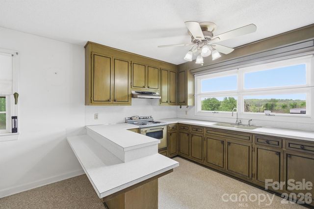 4543 Hickory Boulevard, Granite Falls, NC 28630