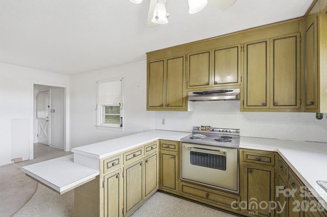 4543 Hickory Boulevard, Granite Falls, NC 28630