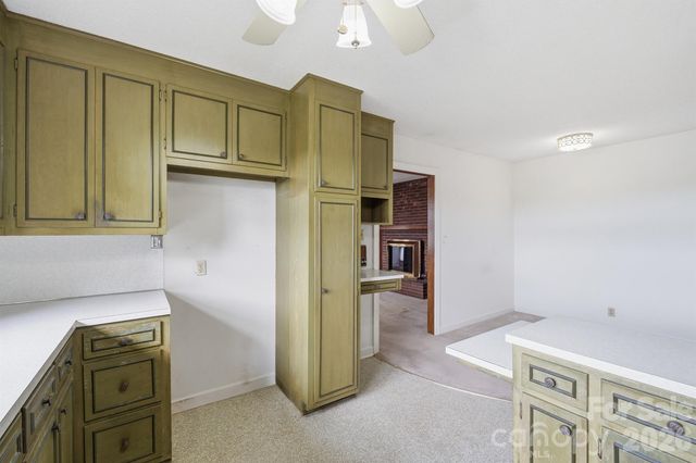 4543 Hickory Boulevard, Granite Falls, NC 28630