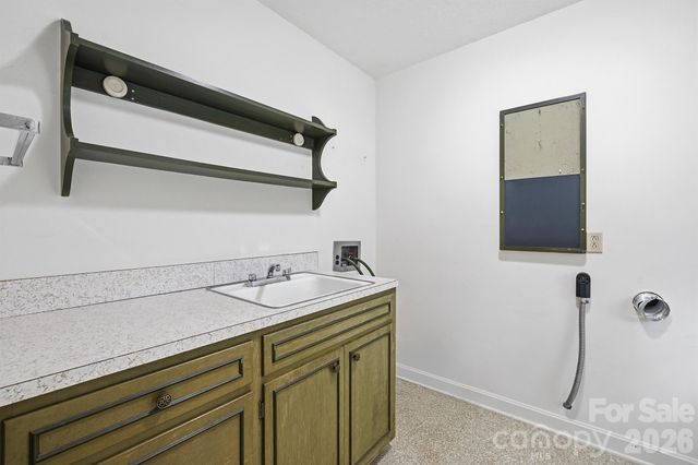 4543 Hickory Boulevard, Granite Falls, NC 28630