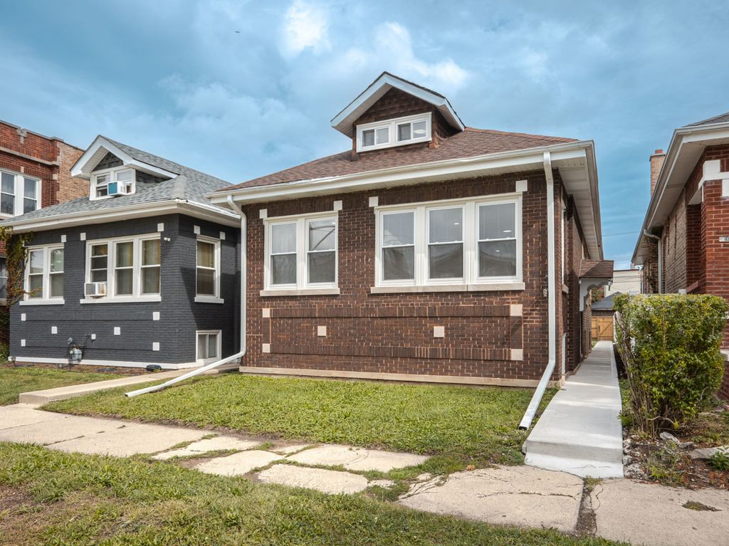 8411 S Throop Street, Chicago, IL 60620 — exterior