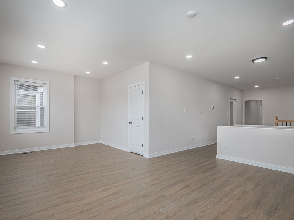 8411 S Throop Street, Chicago, IL 60620 — photo 4