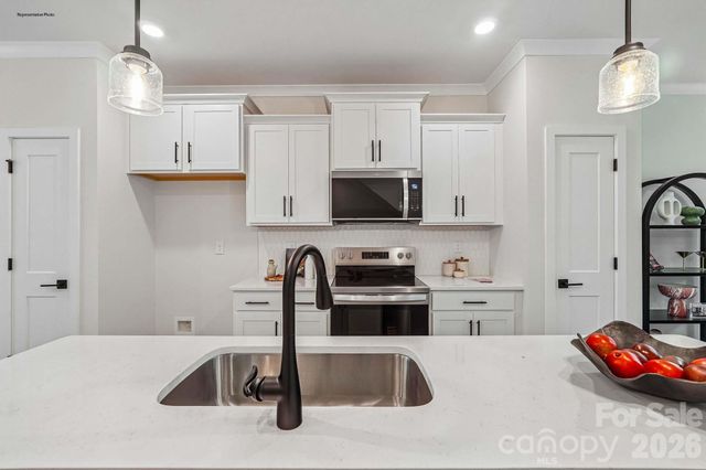 501 Annagh Drive, Charlotte, NC 28217