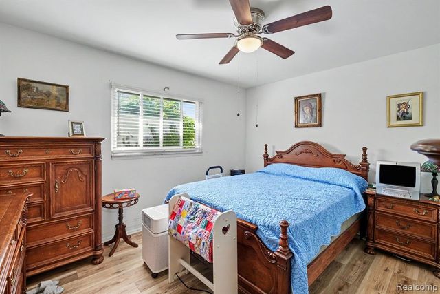 15299 Brandy Lane, Macomb, MI 48044
