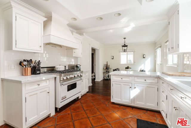 6636 Colgate Avenue, Los Angeles, CA 90048