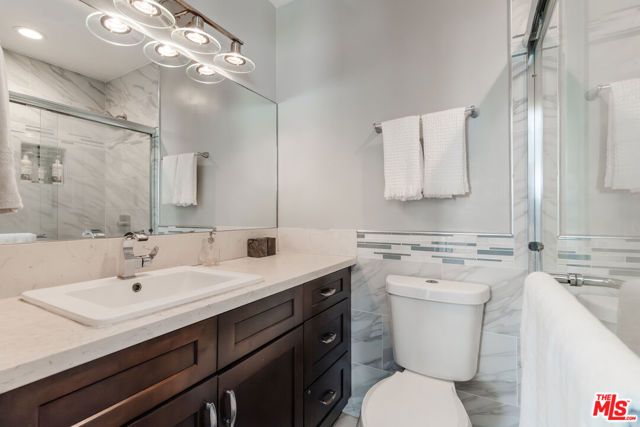 6636 Colgate Avenue, Los Angeles, CA 90048