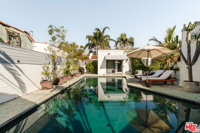 6636 Colgate Avenue, Los Angeles, CA 90048