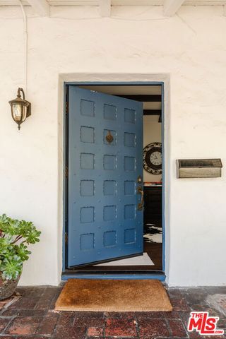 6636 Colgate Avenue, Los Angeles, CA 90048