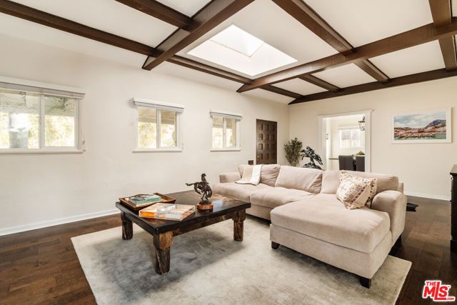 6636 Colgate Avenue, Los Angeles, CA 90048