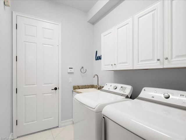 9636 Firenze DR, Naples, FL 34113