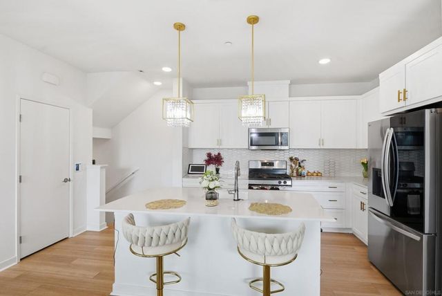 5212 Sunset Wave Dr. 74, San Diego, CA 92154