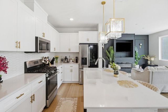 5212 Sunset Wave Dr. 74, San Diego, CA 92154