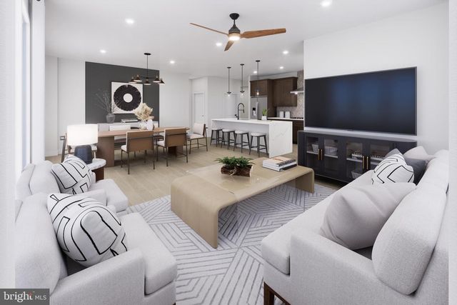 1121 FORTUNE TER #2, Potomac, MD 20854