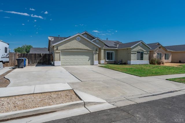 1644 Butternut Street, Lemoore, CA 93245