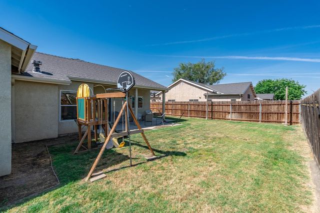 1644 Butternut Street, Lemoore, CA 93245