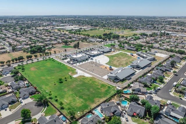 1644 Butternut Street, Lemoore, CA 93245