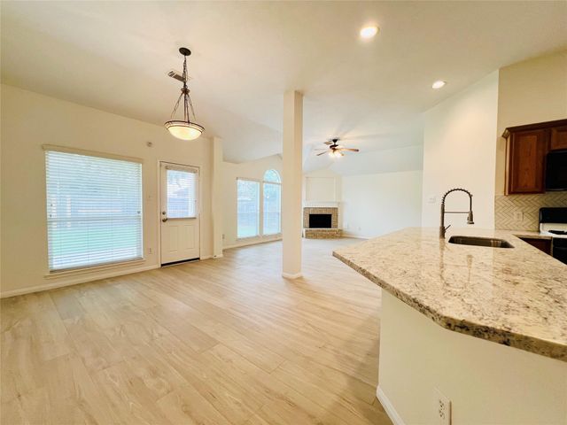 2606 Atwood Glen Lane, Houston, TX 77014