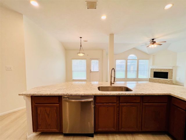 2606 Atwood Glen Lane, Houston, TX 77014
