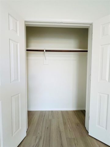 2606 Atwood Glen Lane, Houston, TX 77014
