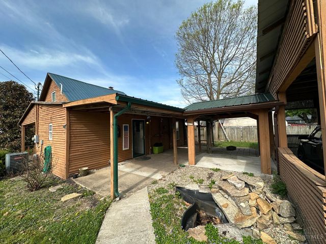 208 Walnut Street, Williamsburg, OH 45176