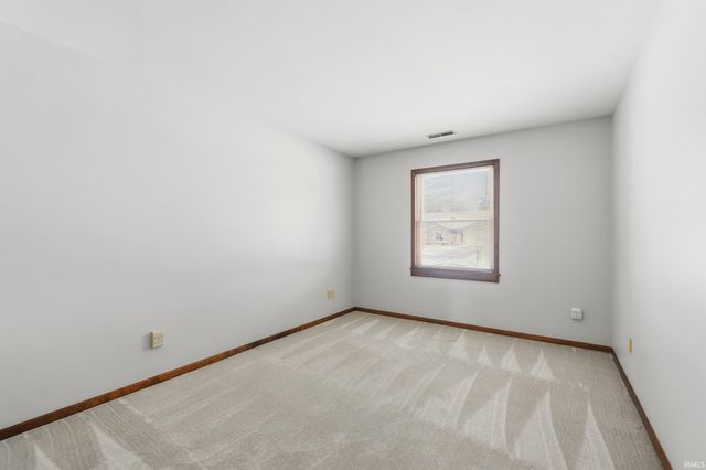 1011 Elm Street, Auburn, IN 46706