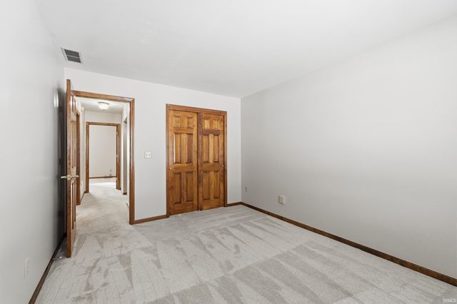 1011 Elm Street, Auburn, IN 46706