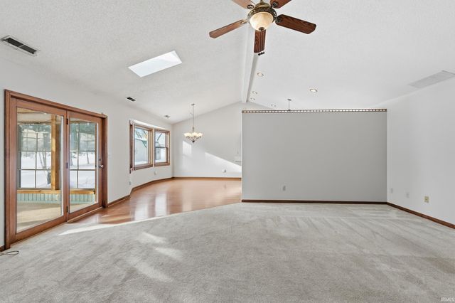 1011 Elm Street, Auburn, IN 46706