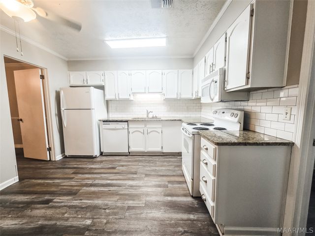 623 Marlyn Drive, Prattville, AL 36067