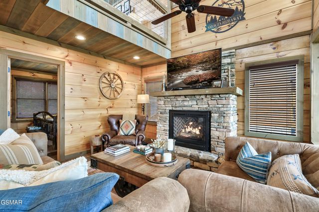 1132 Villa Overlook Way Way, Gatlinburg, TN 37738