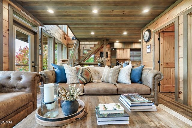 1132 Villa Overlook Way Way, Gatlinburg, TN 37738