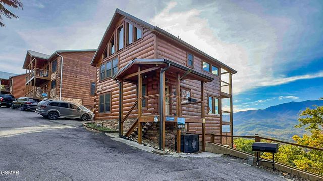 1132 Villa Overlook Way Way, Gatlinburg, TN 37738