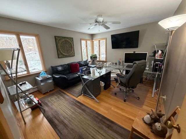 501 Glenwood Trail, Elgin, IL 60120