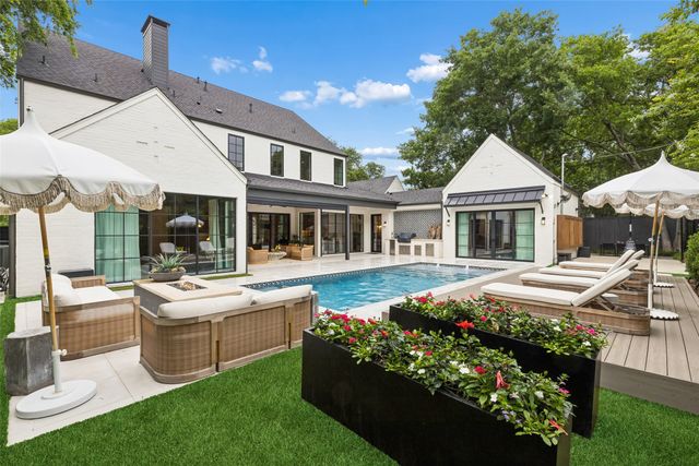 11224 Northgate Circle, Dallas, TX 75230