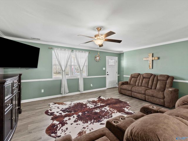 196 Wilbanks Lane, Harvest, AL 35749