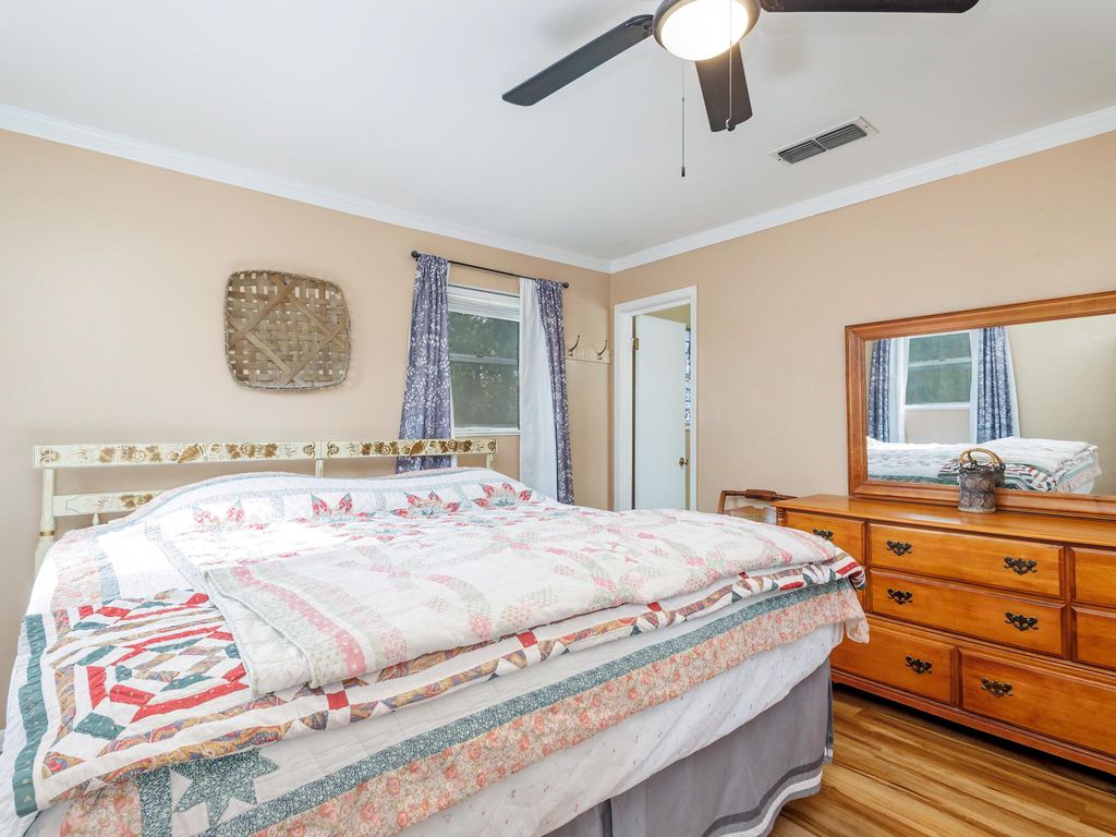 Image 22 of property listing at 1201 N 10th Street, Winters, TX 79567