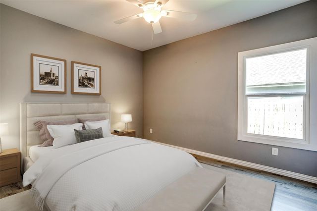 1117 E Cantey Street, Fort Worth, TX 76104