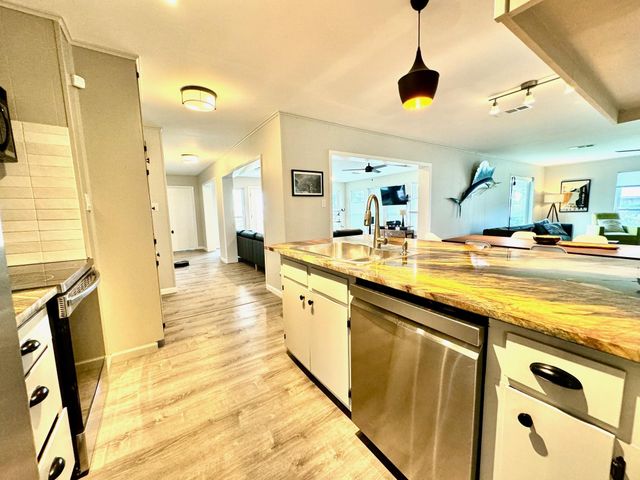 308 Blue Sky WAY, Buchanan Dam, TX 78609