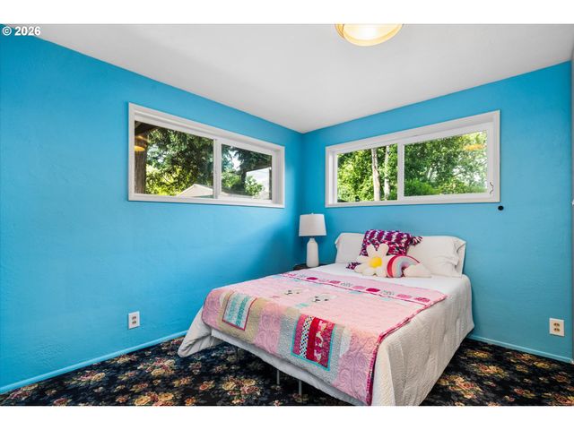 2536 Wood Ave, Eugene, OR 97402