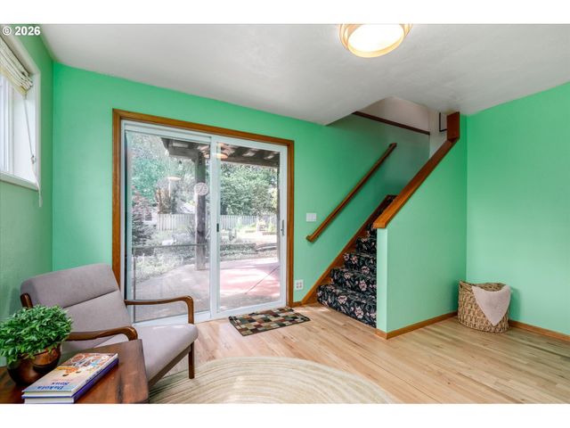 2536 Wood Ave, Eugene, OR 97402