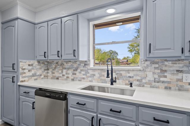 105 Melissa St ST, Bruceville-eddy, TX 76524