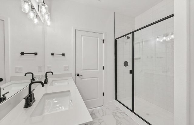 482 Kapok ST, Buda, TX 78610